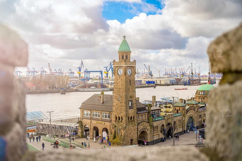 Hamburg Landungsbrücken with a level tower at the St. Pauli Landungsbrücken, Stintfang, Hamburg, Germany