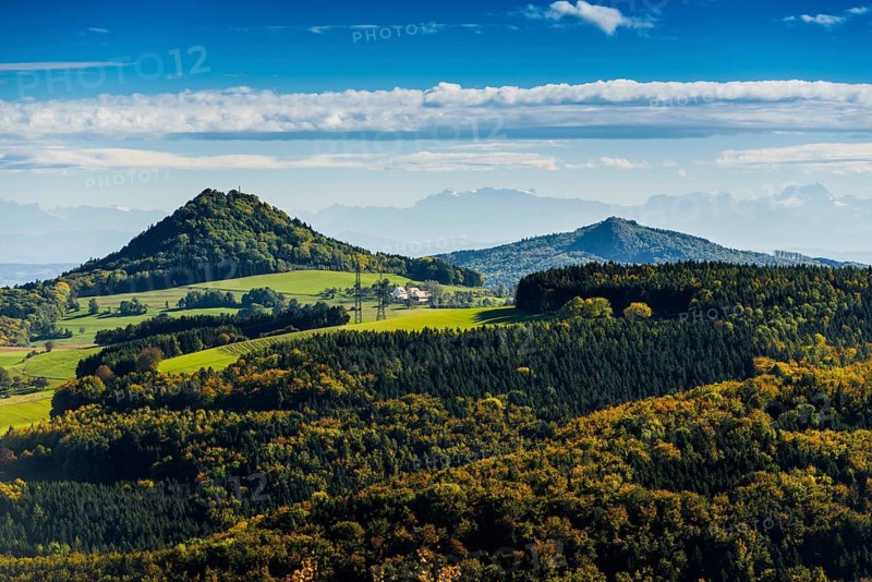 Hegau volcanoes Hohenhewen and Hohenstoffeln, behind them the Swiss Alps, near Engen, Hegau, district of Constance, Baden-Württemberg, Germany