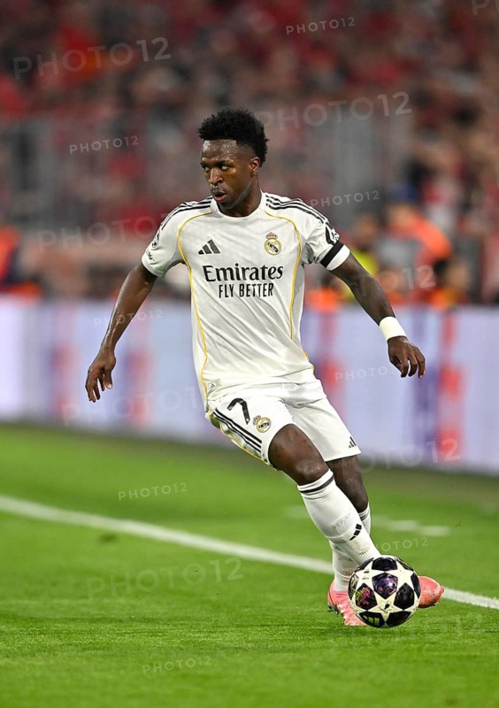 Vinicius Junior Real Madrid (07) Action on the ball Football UEFA Champions League CL Allianz Arena, Munich, Bavaria, Germany