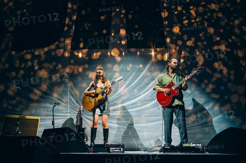 Lotte as support at Clueso Deja-Vu Tour concert at the Uber Arena in Berlin on 21.03.2026