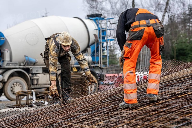 Assembly of reinforcing steel for the reinforced concrete foundation of a wind turbine, a mesh of rebar and rebar mesh, over 100 tons of reinforcing steel were used, the wind turbine will have a hub height of 160 meters, part of a new wind farm in Sauerland, near Balve, North Rhine-Westphalia, Germany