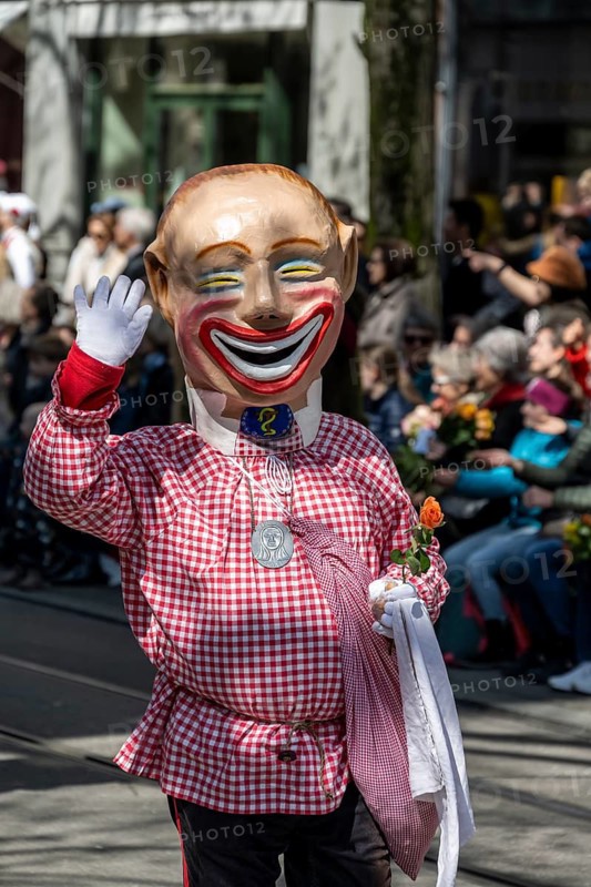 Participants dressed up as jesters from the guest canton of Schwyz, jesters' symposium of the Märchler carnival societies, parade of historically costumed guildsmen, Sechseläuten or Sächsilüüte, Zurich Spring Festival, Zurich, Switzerland