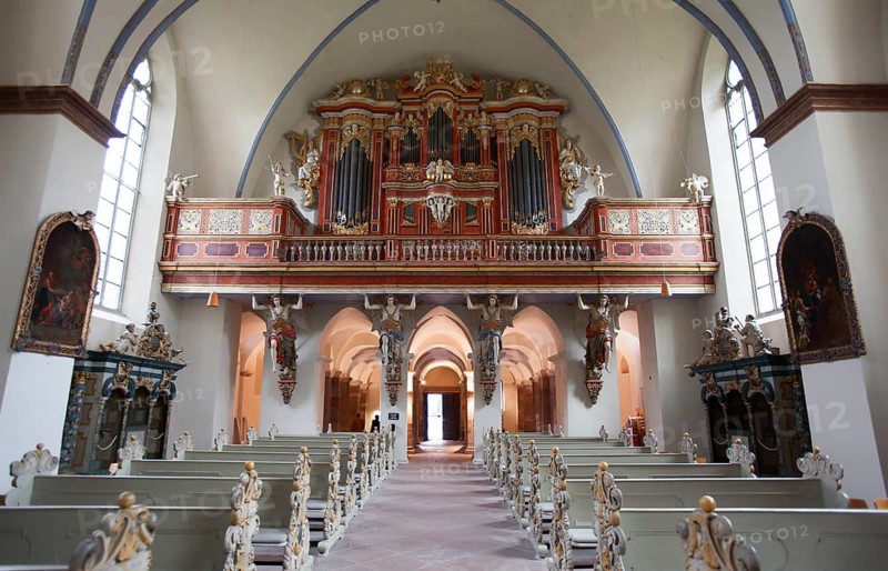 The abbey church, St. Stephanus and St. Vitus, Abbey Castle Corvey in Hoexter, Weserbergland, North Rhine Westphalia, Germany, Europe, Klosterkirche St. Stephanus und St. Vitus, ehemalige Abtei und Schloss Corvey in Höxter, Weserbergland, Nordrhein-Westfalen, Deutschland, Europa
