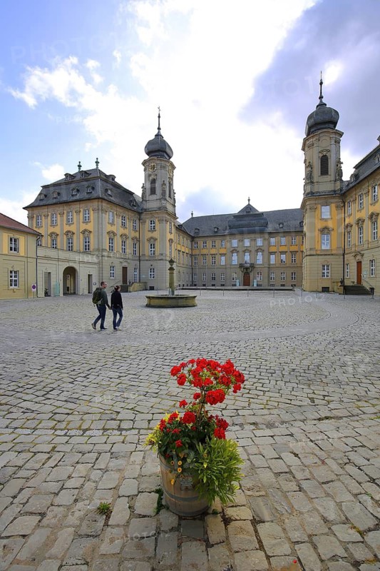 Inner courtyard of baroque castle, Werneck, flower decoration, Lower Franconia, Franconia, Bavaria, Germany, Europe