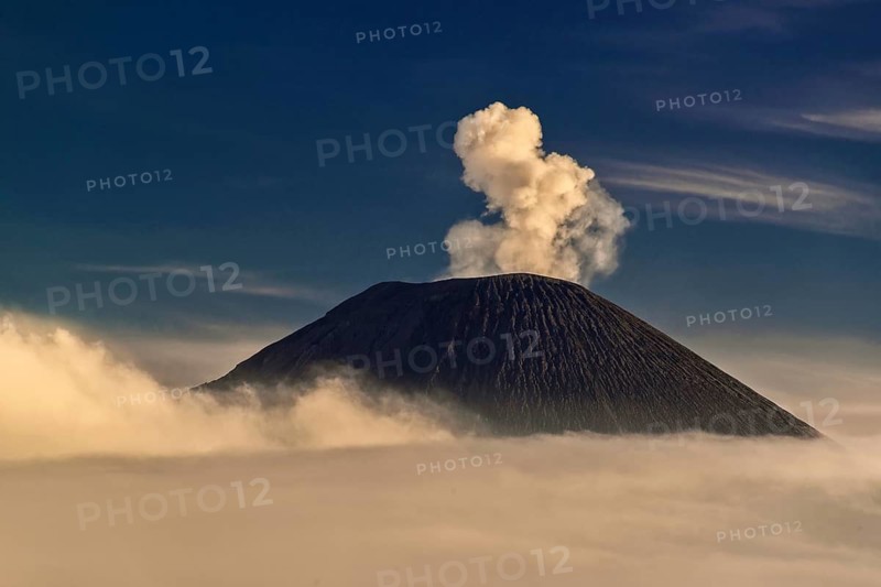 Asia, Indonesia, Java, volcanoes in Bromo-Semeru National Park, Java, Indonesia