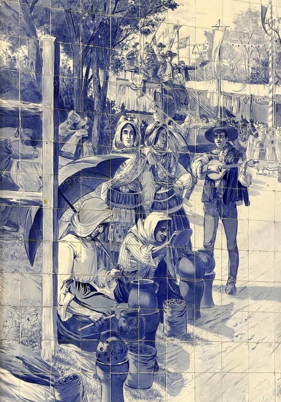 Porto Sao Bento railway station, entrance hall with azulejos designed by artist Jorge Colaço, old town, UNESCO World Heritage Site, Porto, Portugal
