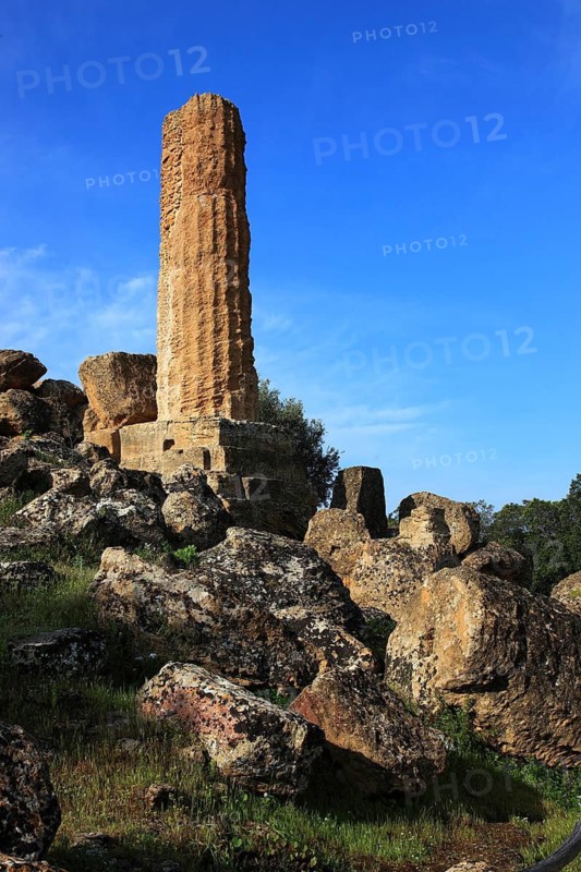 In the Parco Valle dei Templi di Agrigento, Unesco World Heritage Site, remains of the ancient city of Akragas in the Valley of the Temples of Agrigento, Sicily, Italy
