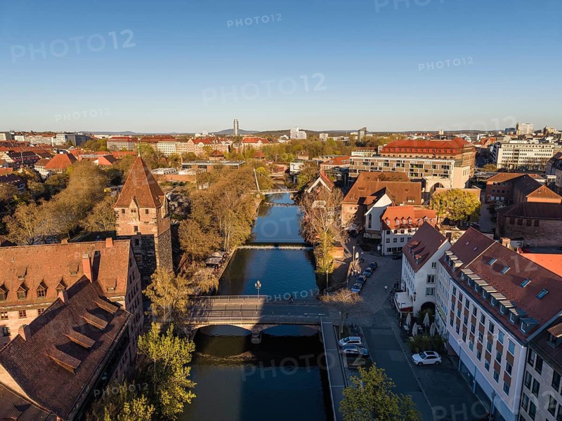 Aerial view of Nuremberg's old town with the Pegnitz river and the hay bridge, on the left the Schuldturm and the Heilig-Geist Hospital on the right, Nuremberg, Middle Franconia, Bavaria, Germany