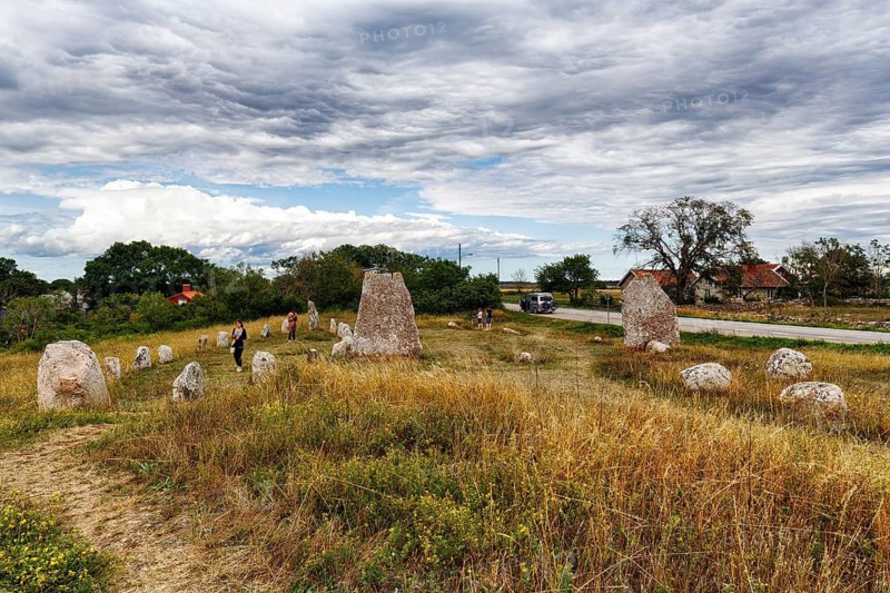 Iron Age and Viking Age burial ground, rows of stones, shipwrecking, barren limestone landscape, walkers, Stora Alvaret, UNESCO World Heritage Site, South Öland agricultural landscape, Gettlinge, Südoeland, Öland island, Kalmar län, Sweden
