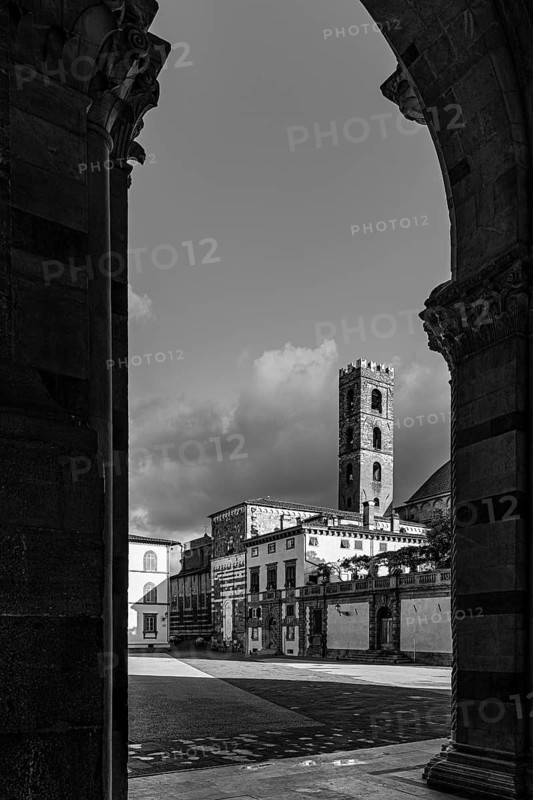 View of Piazza San Martino, historic city centre, black and white photograph, Lucca, Tuscany, Italy