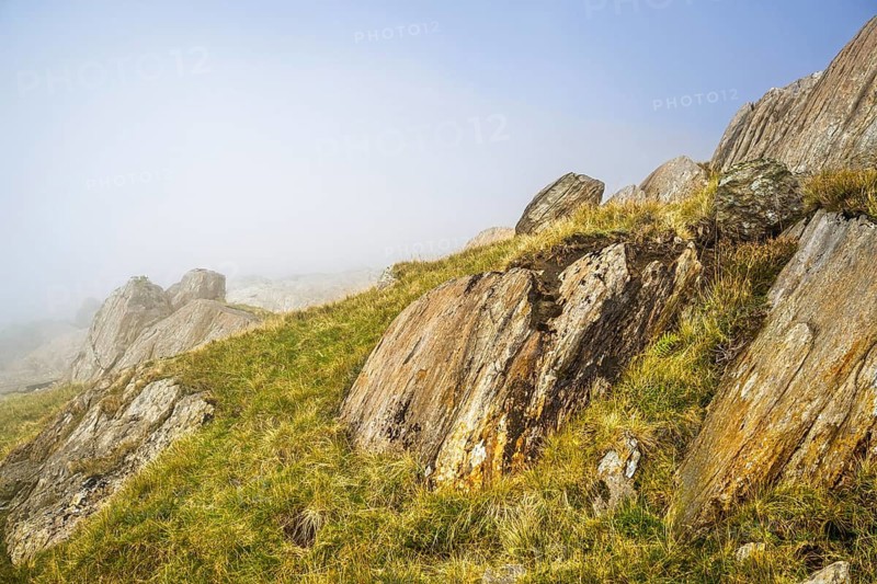 Pyg Track over Llyn Llydaw lake, Pen-y-Pass, mountain pass, Snowdonia, Gwynedd, north-west Wales, UK