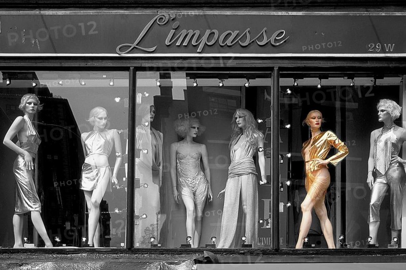 Limpasse Fashion Boutique mannequins, black and white, New York City, USA