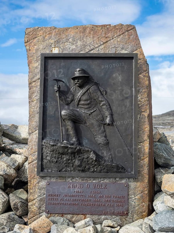 Monument to remember the founder of the tourist hut Juvasshytta, Jotunheimen National Park, Norway