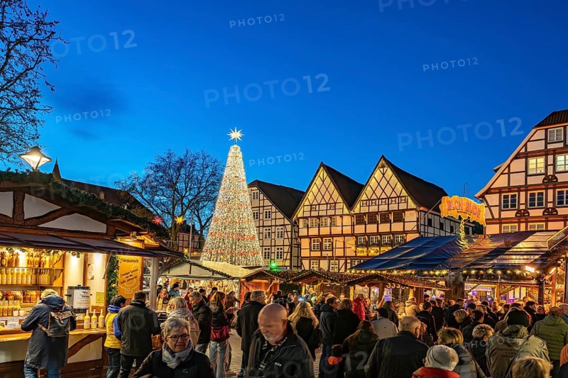 Christmas market and timbering in Soest at dusk, North Rhine-Westphalia, Germany