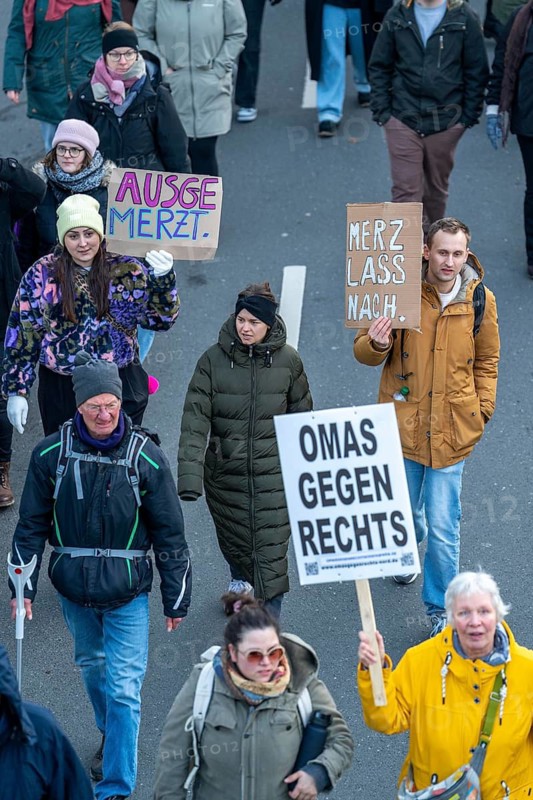 Demonstration of more than 14000 people against the AfD and the Merz-CDU and their asylum policy, after a rally the demonstrators marched peacefully for hours through the city centre of Essen, North Rhine-Westphalia, Germany