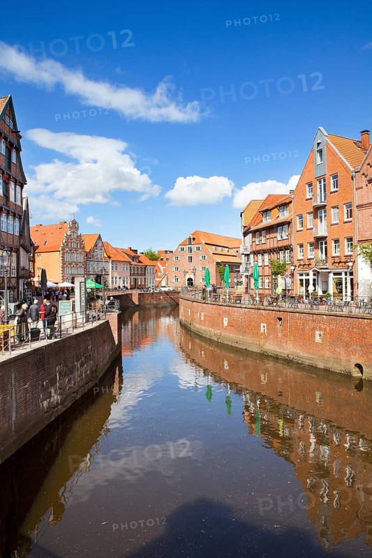 Timber-framed houses at the old Hanseatic harbour, Stade, Lower Saxony, Germany