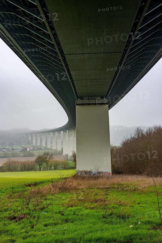 The Mintarder Ruhr Valley Bridge, A52 motorway bridge between Essen and Düsseldorf, longest steel road bridge in Germany, completed in 1966, 1830 meters long, 18 hollow pillars, highest point above ground is 65 meters, is used daily by more than 80, 000 vehicles, is considered dilapidated and is to be replaced, the bridge spans the Ruhr Valley, with the river Ruhr, between Essen-Kettwig and Mülheim an der Ruhr Hr, North Rhine-Westphalia, Germany
