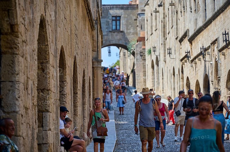 Lively alley of an old town with many people and historic buildings, Knights' Street, Rhodes Old Town, Rhodes Town, Rhodes, Dodecanese, Greek Islands, Greece