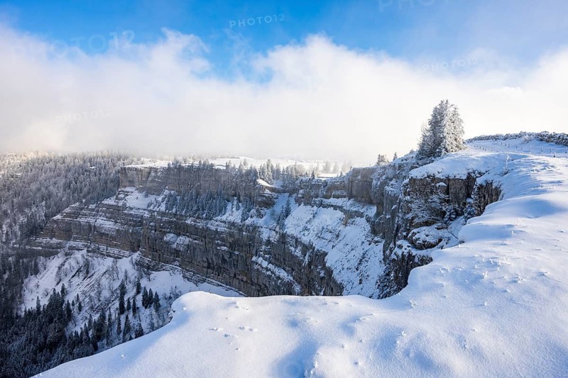 Creux du Van, snow-covered landscape, Jura, Neuchâtel, Switzerland