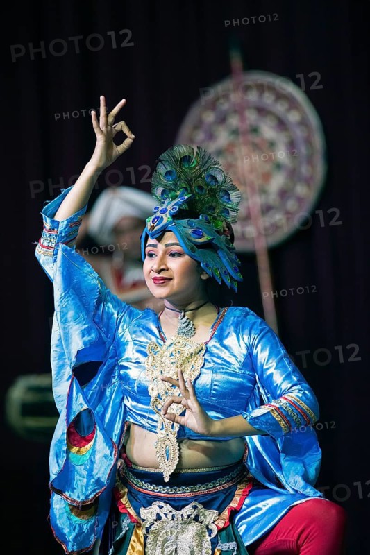Sri Lankan dancer performing a traditional dance, Young Men's Buddhist Association, Kandy, Central Province, Sri Lanka