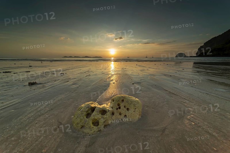 Sunset at Charlie Beach, Koh Mook Island, Andaman Sea, Thailand, Southeast Asia