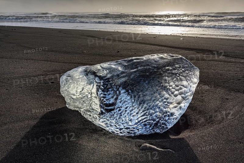 Ice floe, beach, sea, waves, clouds, backlight, Diamond Beach, Breidamerkursandur, Jökulsarlon, Iceland