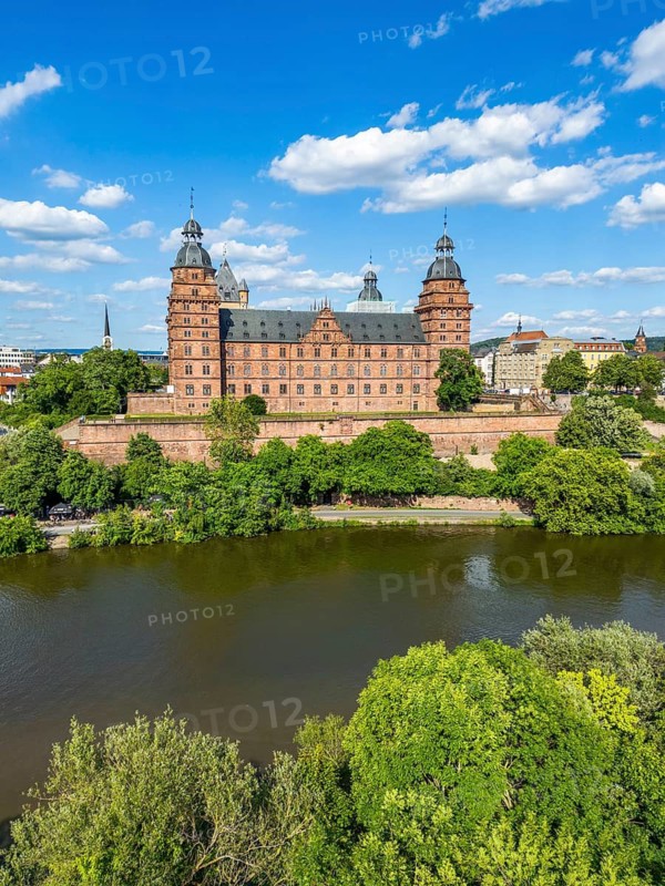 Aerial view, drone photo: Johannisburg Castle and Palace Terrace over the Main, Aschaffenburg, Lower Franconia, Bavaria, Germany