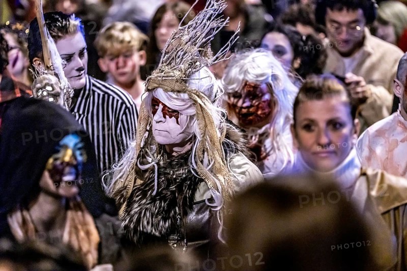 The Zombiewalk in Essen, on Halloween several hundred people, some dressed as scary zombies, undead, walked from the main railway station to the district of Rüttenscheid, North Rhine-Westphalia, Germany