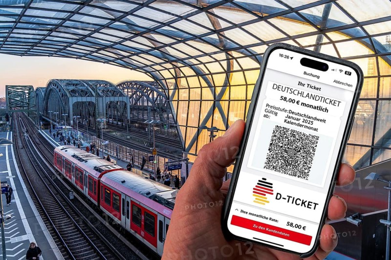 Symbolic image of Deutschlandticket, new from 2025 for 58 euros per month, ticket on mobile phone app, travel on regional transport throughout Germany, for one fare with bus and train