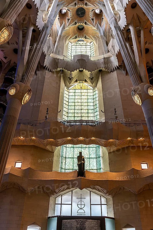 Interior of the Sagrada Família, Church of the Atonement of the Holy Family, architect Antoni Gaudí, Barcelona, Catalonia, Spain
