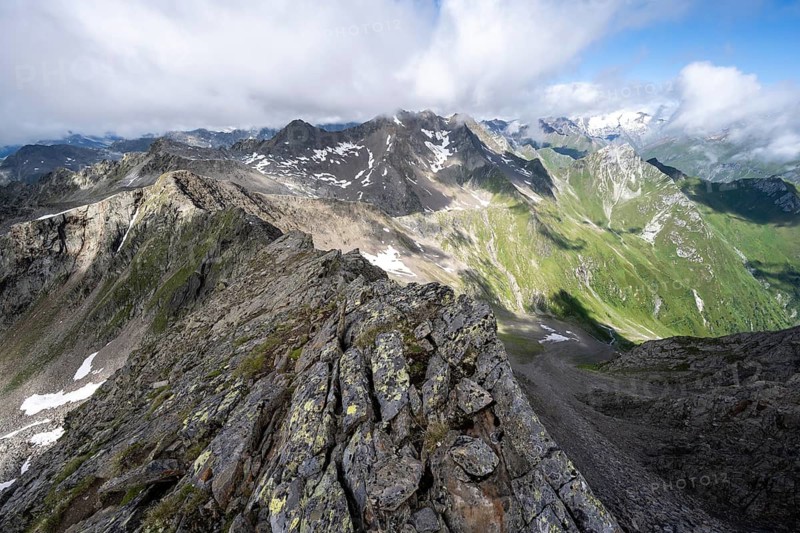 Steep rocky ridge, at the summit of the Lasörling, view of the mountain panorama of the Venediger Group, Lasörling Group, Hohe Tauern National Park, East Tyrol, Tyrol, Austria