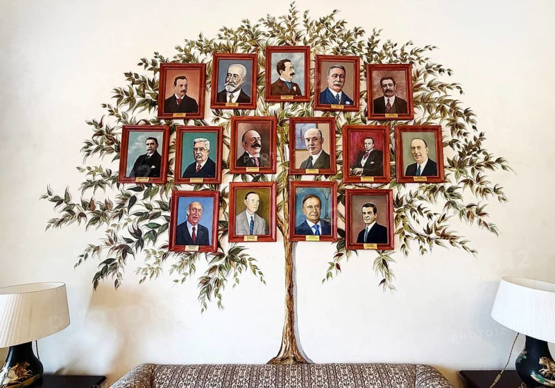Tree with portraits of the presidents of the Portuguese Chamber of Commerce, family tree, Palácio da Bolsa, Stock Exchange Palace, UNESCO World Heritage Site, Porto, Portugal