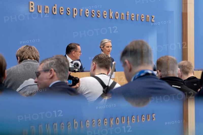 Tino Chrupalla (AfD federal spokesperson) and Dr Alice Weidel (AfD top candidate and party leader) at the AfD press conference during the review of the election of the 21st German Bundestag on 24 February 2025