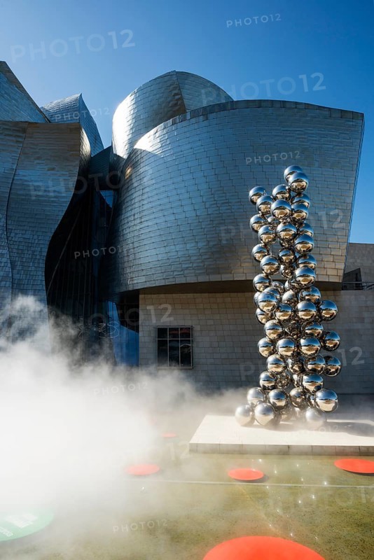 Guggenheim Museum Bilbao, architect Frank O. Gehry, sculpture Tall Tree and the Eye by Anish Kapoor, Bilbao, Basque Country, Spain