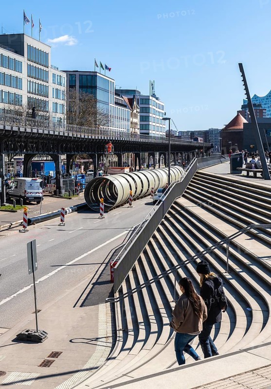 Road construction on the sewer system at Johannisbollwerk on the Elbpromenade, Hamburg, Germany