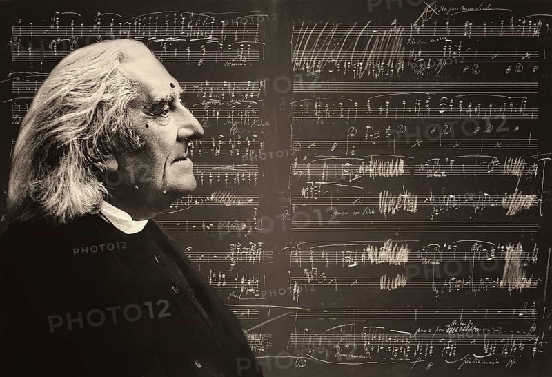 Portrait of Franz Liszt, 1811-1886, Hungarian composer, virtuoso pianist, photograph by Nadar, Années de pèlerinage, suite for solo piano