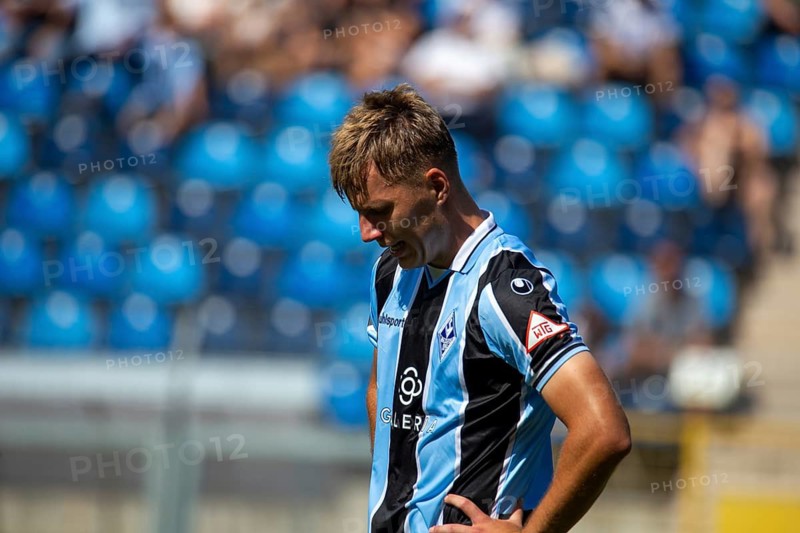 Football 3rd division, season 2024/25, matchday 4: Waldhof Mannheim vs. 1. FC Saarbrücken. Picture: Sascha Voelcke (2, Waldhof Mannheim)