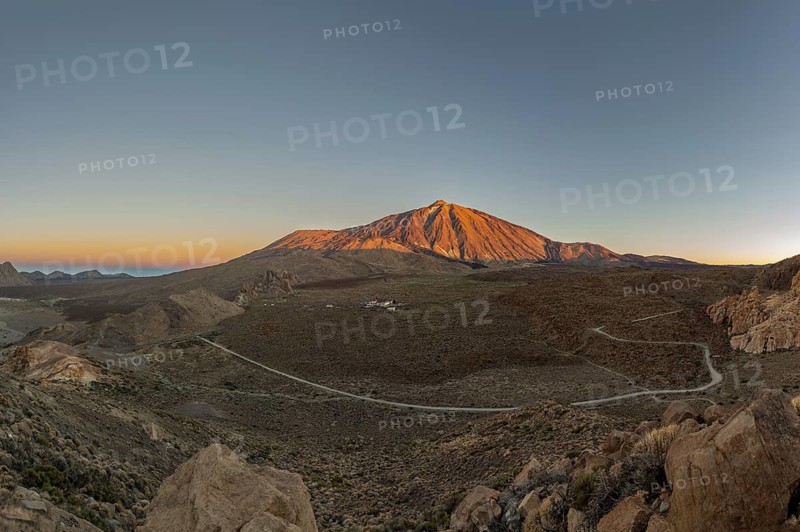 Panorama during the ascent to Alto de Guajara, 2715m, over the Teide National Park, Parque Nacional del Teide, to Pico del Teide, 3715m, at sunrise, Tenerife, Canary Islands, Spain