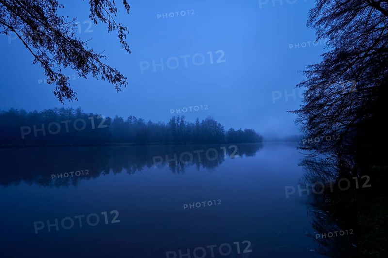 River Main at dawn, Urphar, Wertheim, Main, Main-Tauber-Kreis, Baden-Württemberg, Germany