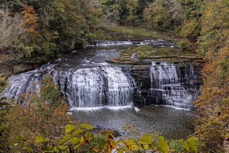Middle Falls (Big Falls) in Burgess Falls State Park near Cookeville, Tennessee