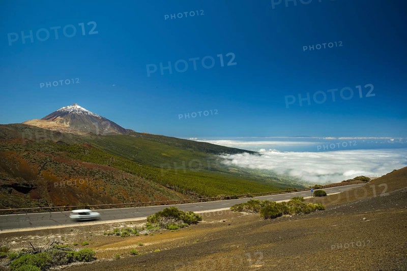 Pico del Teide, 3718m, Parque Nacional de las Canadas del Teide, Teide National Park, UNESCO World Heritage Site, Tenerife, Canary Islands, Spain
