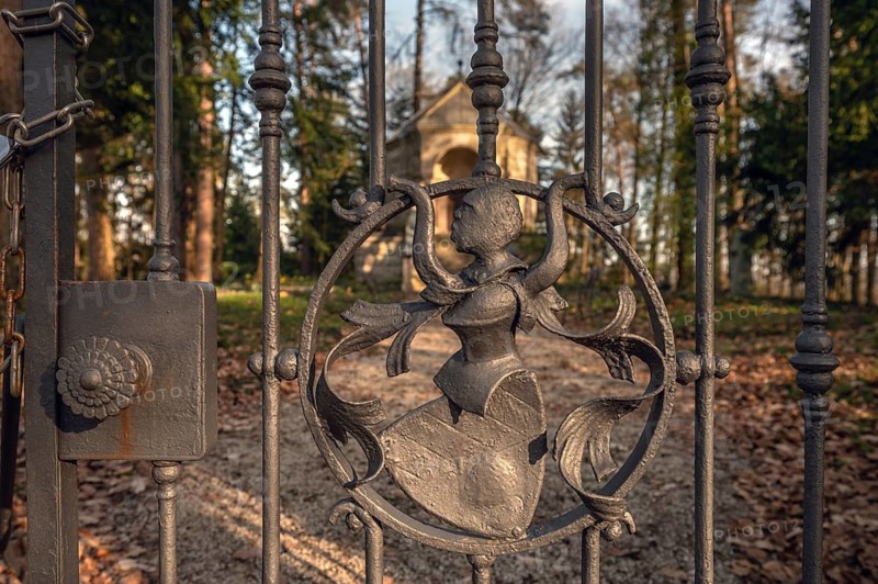 Tucher coat of arms on the Tor tor of the Tucher family mausoleum, Simmelsdorf, Middle Franconia, Bavaria, Germany