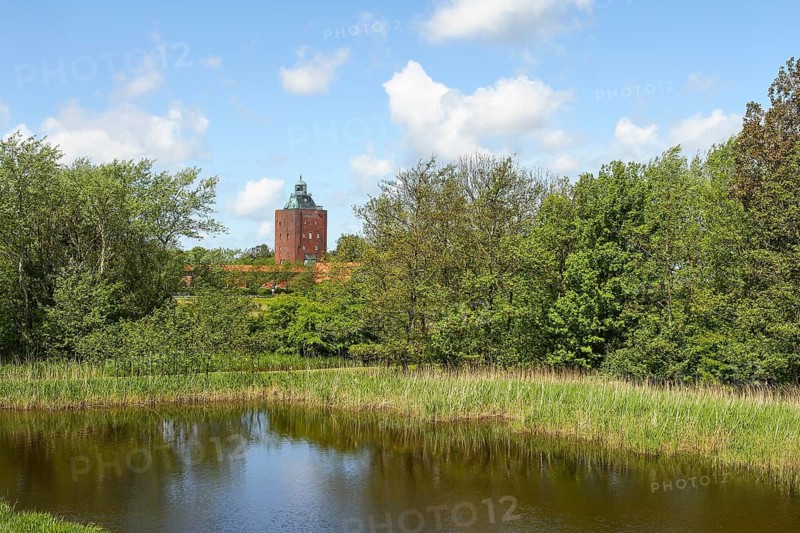 Island Neuwerk with lighthouse, Hamburg, North Sea, Elbe estuary, mudflats, Cuxhaven, Hamburg Wadden Sea, Germany