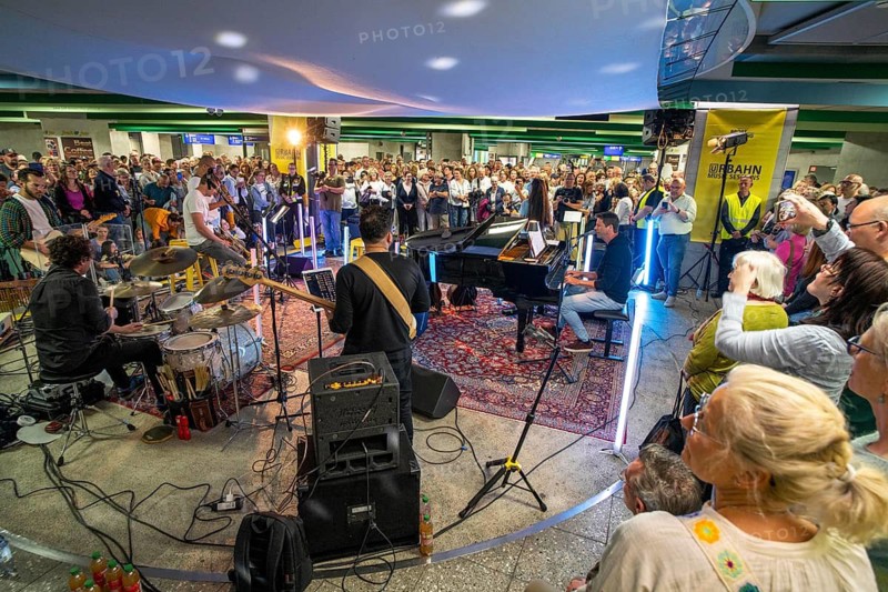 URBAHN Music Sessions, free concerts in underground stations of the Ruhrbahn in Essen, here at the town hall, Essen, North Rhine-Westphalia, Germany