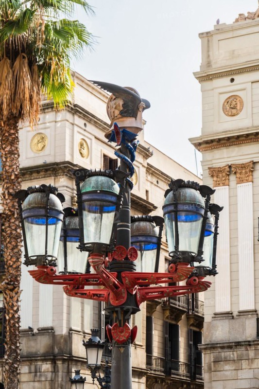 Lantern designed by Gaudi on the Plaça Reial in Barcelona, Spain