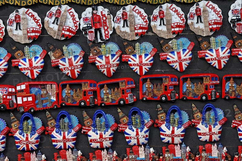 Fridge magnets in a kiosk, Westminster, London, England, United Kingdom