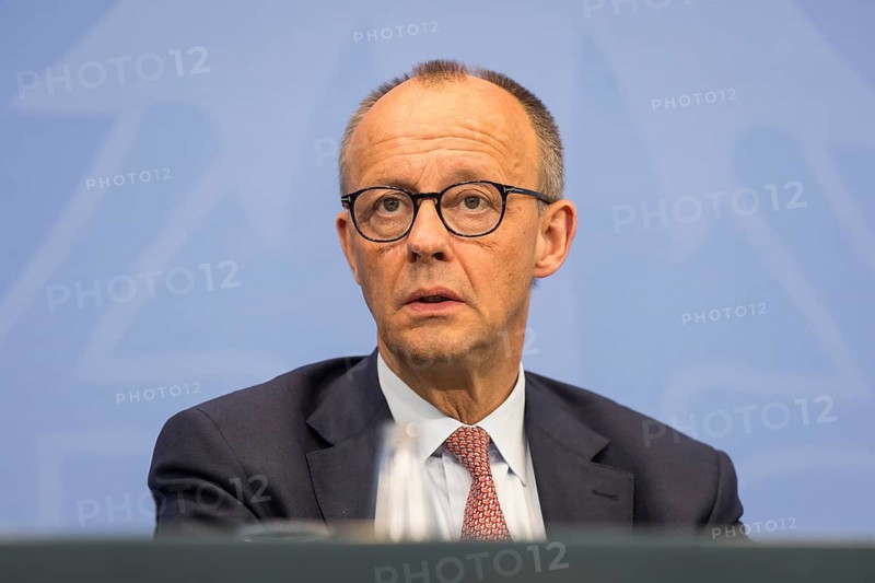 Federal Chancellor Merz (CDU, Federal Chancellor) during a press conference after the consultation between Federal Chancellor Friedrich Merz and the heads of government of the federal states in the Federal Chancellery, Berlin, 18 June 2025