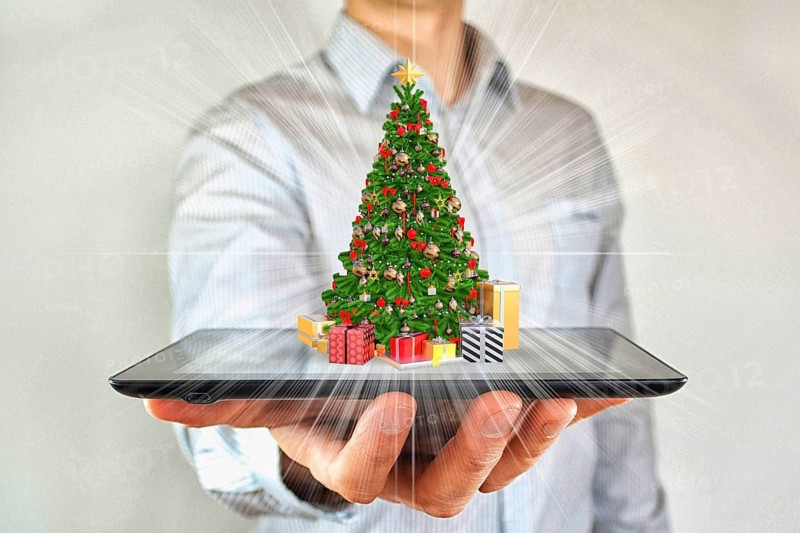 Symbolic image for christmas, christmas tree, christmas tree, presents, christmas tree baubles, served on computer tray, shopping, presents, consumption, festive season, celebrations