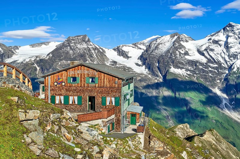Edelweißhütte on the Edelweißspitze with mountain panorama, snow, Grossglockner High Alpine Road, Hohe Tauern National Park, Pinzgau, Salzburg