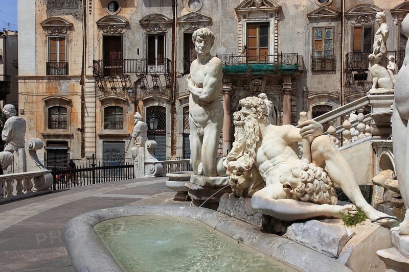Old Town of Palermo, part of the Mannerist fountain Fontana Pretoria in Piazza Pretoria, Sicily, Italy